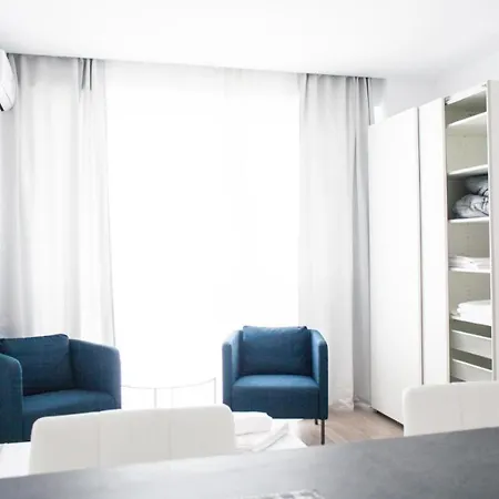 White Titanic - Onix Blue Apartment *